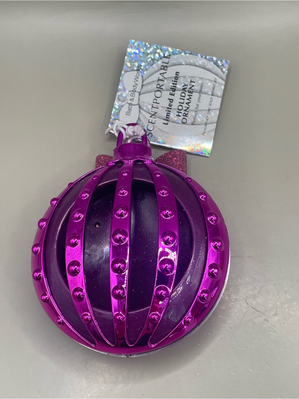 New Bath & Body Works Purple Christmas Ornament Scentportable Holder NWT